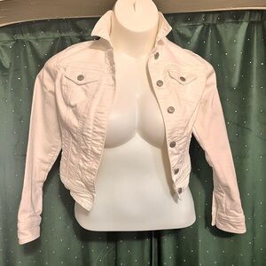 Old Navy White Cropped Denim Jacket Fitted Style
